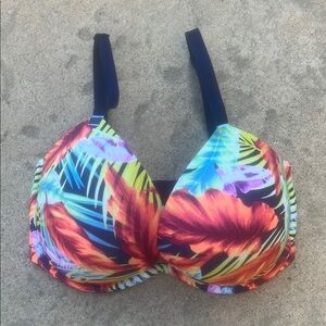 PINK Victoria's Secret Floral Print Wear Everywhere Super Push Up Bra Size 32DDD